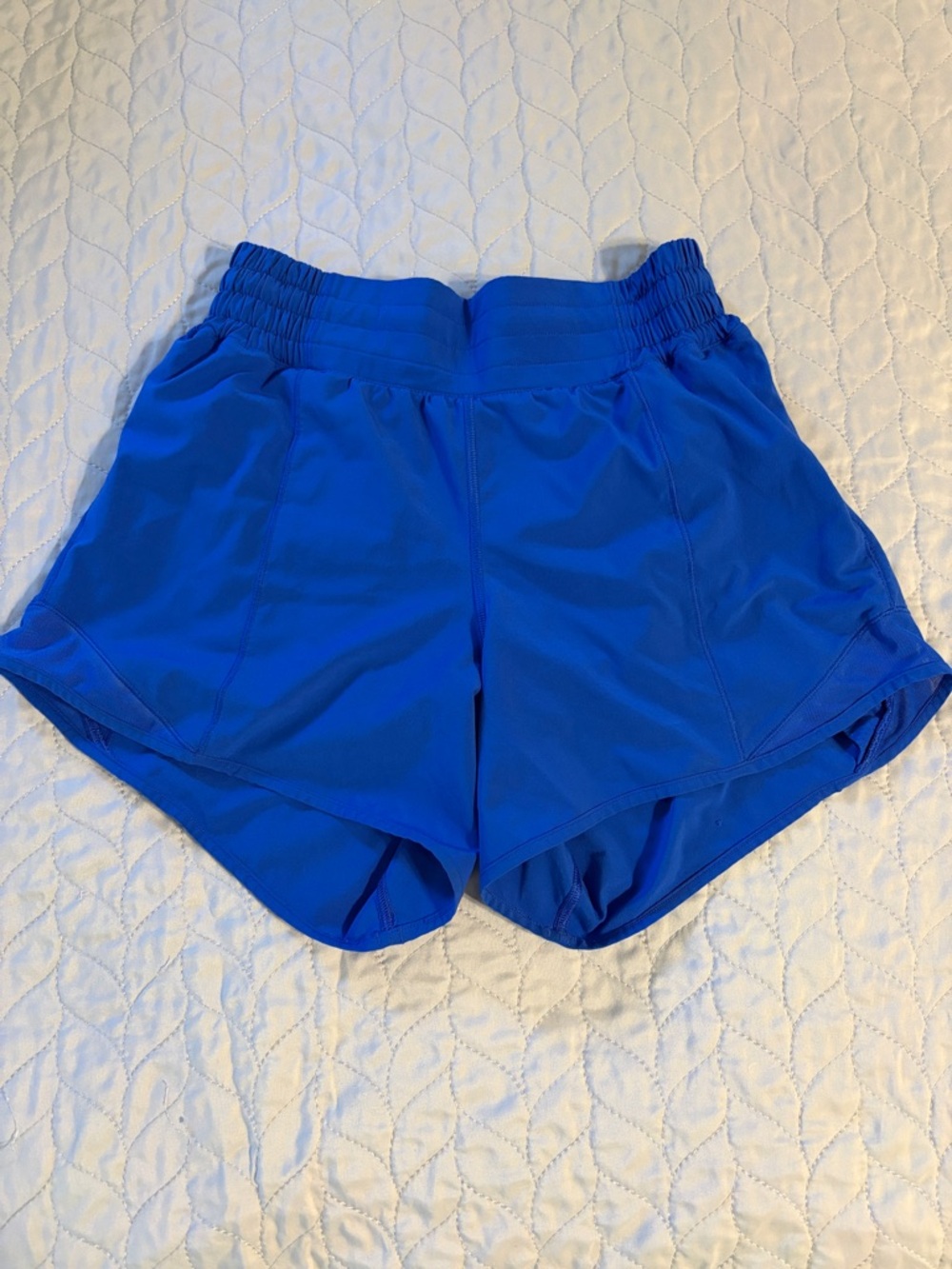Lululemon hotty hot 4” shorts